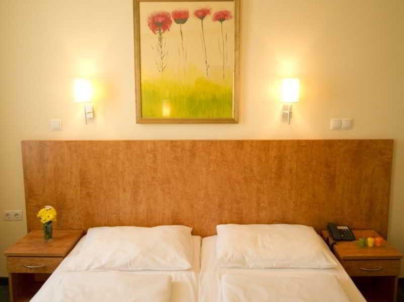 Hotel Allegro